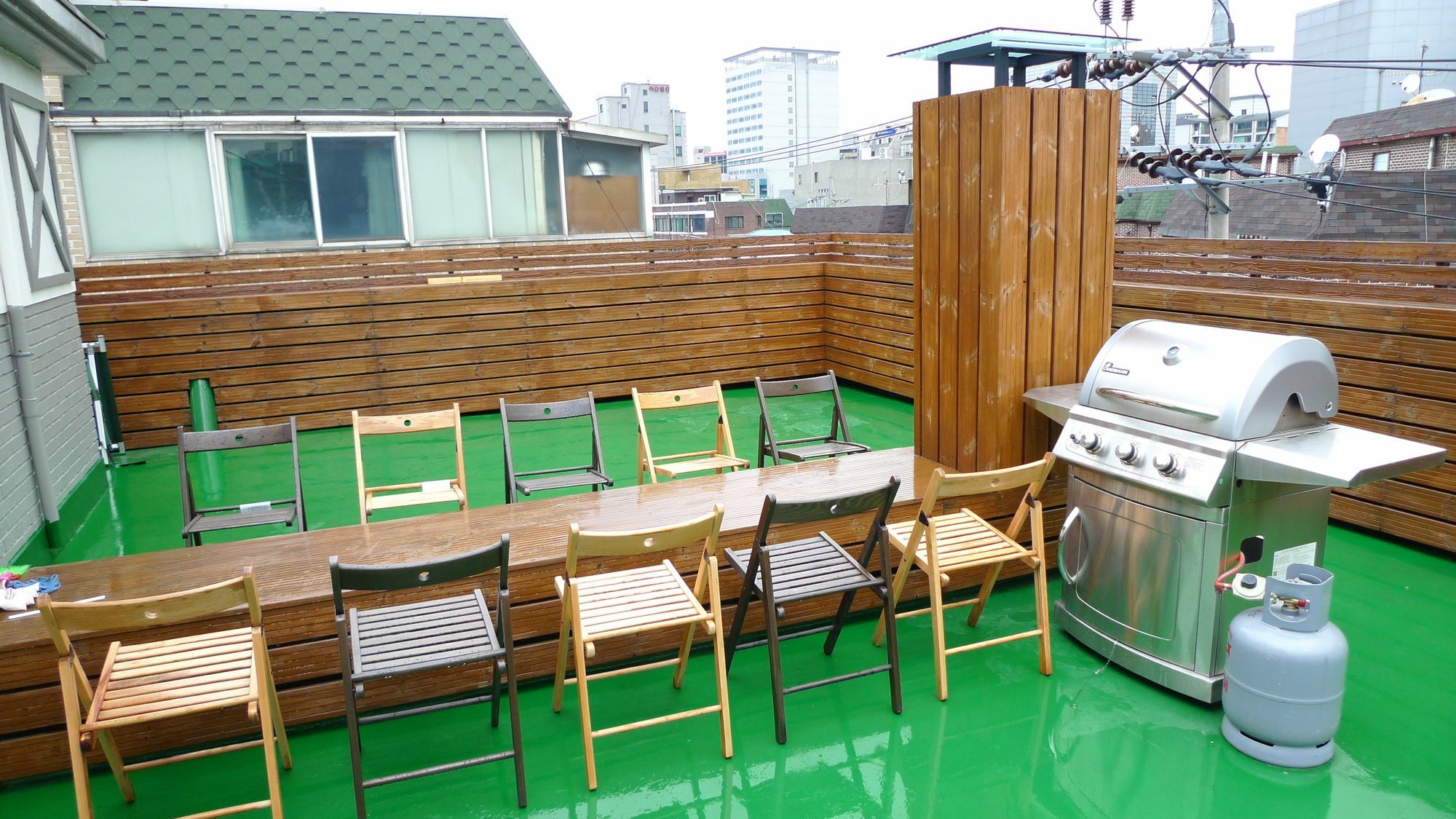Ng House Hotel 2*